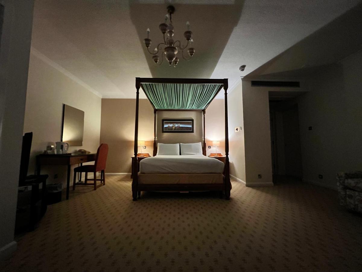 Brook Mollington Banastre Hotel & Spa Chester Dış mekan fotoğraf